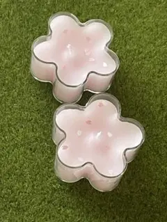 桜の花びらが浮かぶ桜キャンドル。❀·̩͙2個セット