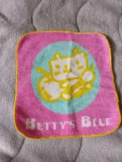 ベティーズブルー ハンカチ