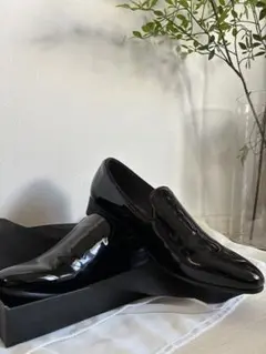 ブラックエナメル　ドレスシューズ