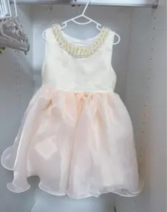 90サイズ　ベビードレス ビーズ装飾付き アイボリー ピンク