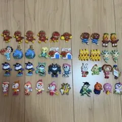アンパンマン　くっつくんです　マグネット　40個