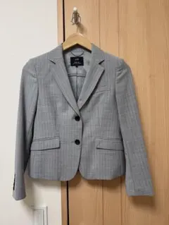 22区 スカートスーツ　ライトグレー チェック