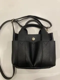 Item thumbnail for item e6339577-d08b-421f-960b-881fe59efb3d