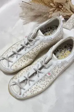 Item thumbnail for item c996bf99-e82e-4b3c-917e-53aa69c200a2