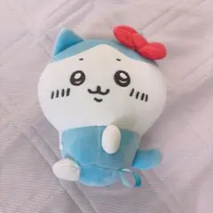 ハチワレ　ハローキティ　サンリオ　ぬいぐるみ　ちいかわ