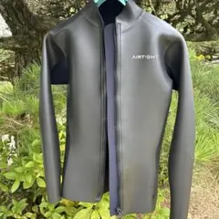 定価2.7万 MOON WETSUITS タッパー サイズML - メルカリ