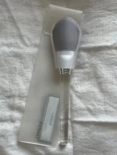 CLINIQUE フェイスブラシ 専用ケース付きのサムネイル