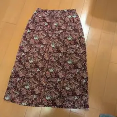 花柄タイトスカート　ロングスカートエンジ色
