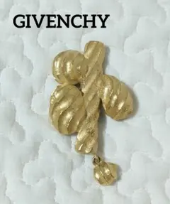 GIVENCHY　ゴールドブローチ　ヴィンテージ