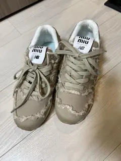 試着のみ　Miumiu×New Balance 574 スニーカー ベージュ