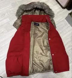 EASTBOY ダウンジャケット 赤