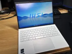 パ*パ様 軽量ノートPC 13.3インチ MSI Prestige 13 Evoのサムネイル