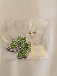 未開封✨Bleu Bleuet ブルーブルーエ 四つ葉クローバーブローチ