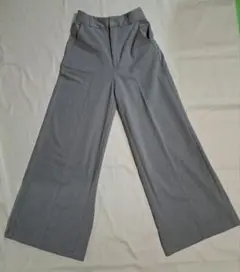 ＧＵ　ワイドパンツ　グレー　S