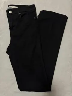 ZARA ブラック スキニーフレアパンツ