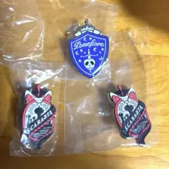 ツイステ　寮章　ピンバッジ　スカラビア　ポムフィオーレ