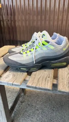 Nike Air Max 95 グレー/イエロー