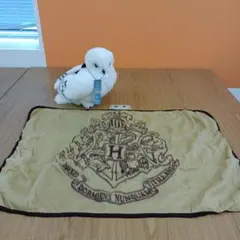 レア/希少　ハリーポッター ヘドウィグ ブランケット付き ぬいぐるみ型ケース