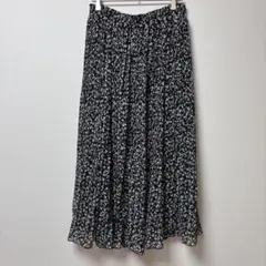 SHOO・LA・RUE 花柄プリーツロングスカート F 黒白 シフォンのサムネイル