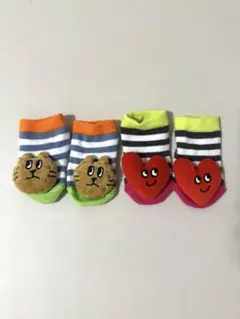 BREEZE ブリーズ　ベビー靴下 二足セット　ラトル付き7-9cm
