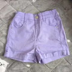 130センチ　キッズ用パープルショートパンツ　半ズボン　女の子　紫