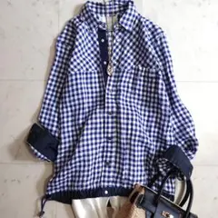 美品♪サカイ リネン ギンガムチェック ボタンダウン ブラウスのサムネイル