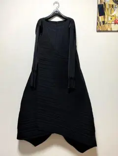 2025年最新】プリーツプリーズ ワンピの人気アイテム - メルカリ