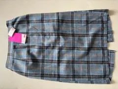 青とオレンジのチェック柄タイトスカート