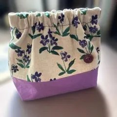スミレ柄　バネ口ポーチ　リバティ　花柄　ポーチ　すみれ