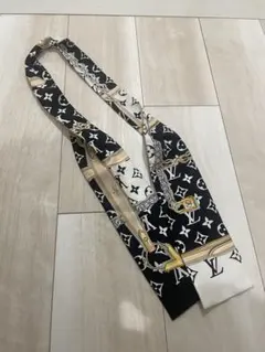 Item thumbnail for item 3957d819-35f9-493c-a3f3-22a06a25c3d1