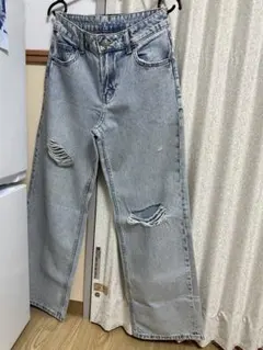 H&M DIVIDED ダメージワイドレッグジーンズ