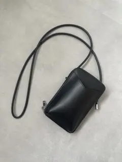 【未使用】ANEMONE スマホショルダーバッグ ブラックのサムネイル