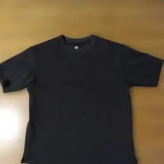 UNIQLO　ユニクロ　エアリズム　黒 Tシャツ 140