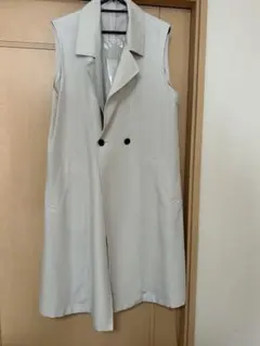 GU ベージュ ダブルボタン ベスト