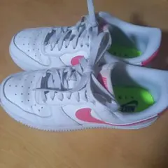 NIKE AIR FORCE 1 ホワイト ピンク24センチのサムネイル