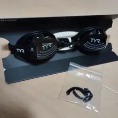 新品未使用☆TYR 大人用 水泳ゴーグル ブラック☆