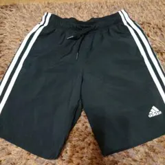 adidas AEROREADY 黒半ズボン　キッズ　150サイズ