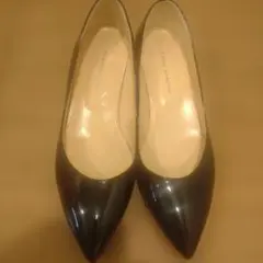 美品 ファビオルスコーニ 黒パンプス エナメル 太ヒール
