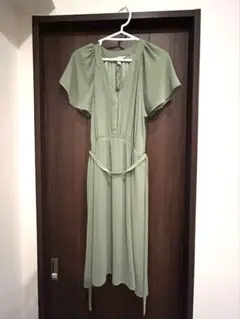 新品　袖フレア　シフォンワンピース