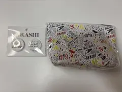嵐を旅する展覧会 ポーチ 缶バッジのサムネイル