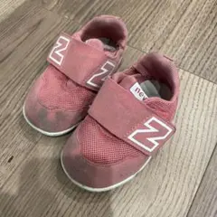 New Balance ピンク スニーカー ベルト付き　12.5cm