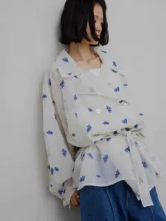 新品　DOT FLOWER VEIL TRENCH　ホワイトMのサムネイル