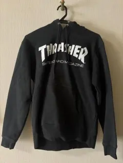 THRASHER フード付きスウェットブラック パーカー