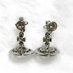 Vivienne Westwood　オーブ　ピアス
