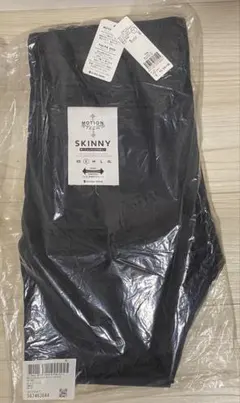 GLOBAL WORK モーションテックスキニーパンツ Sサイズ　ネイビー