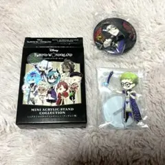 【未開封】トレイ・クローバー　ミニアクリルスタンド　式典服　缶バッチ　セット