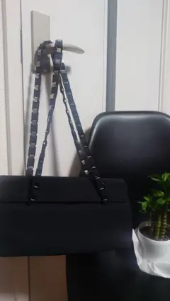 サルヴァトーレフェラガモ ヴェラ チェーン ショルダーバッグ ブラック