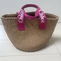 美品✨Chloé KIDSストローバッグ ベージュ ピンクハンドル 美品✨Chloé KIDSストローバッグ ベージュ ピンクハンドル - メルカリ