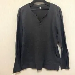 ユニクロ長袖シャツ