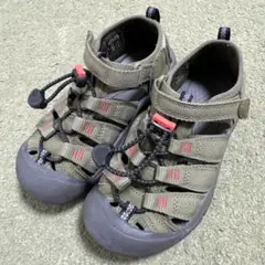 KEEN キッズ サンダル オリーブ色　19.5センチ